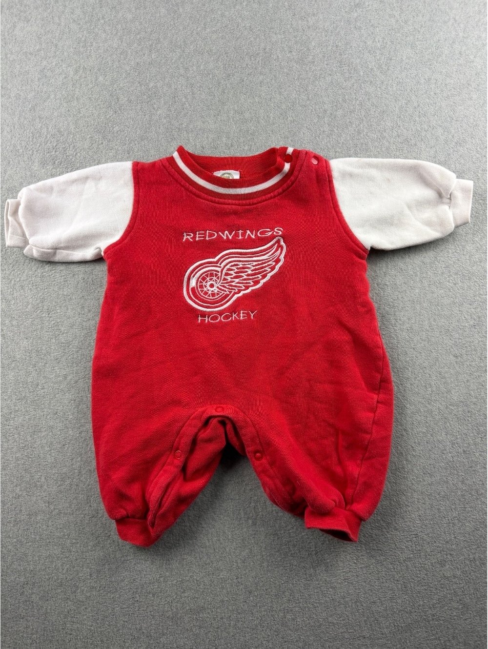 Vintage 90s Detroit Red Wings Baby Romper 6-9M NHL Kid Athlete Hockey